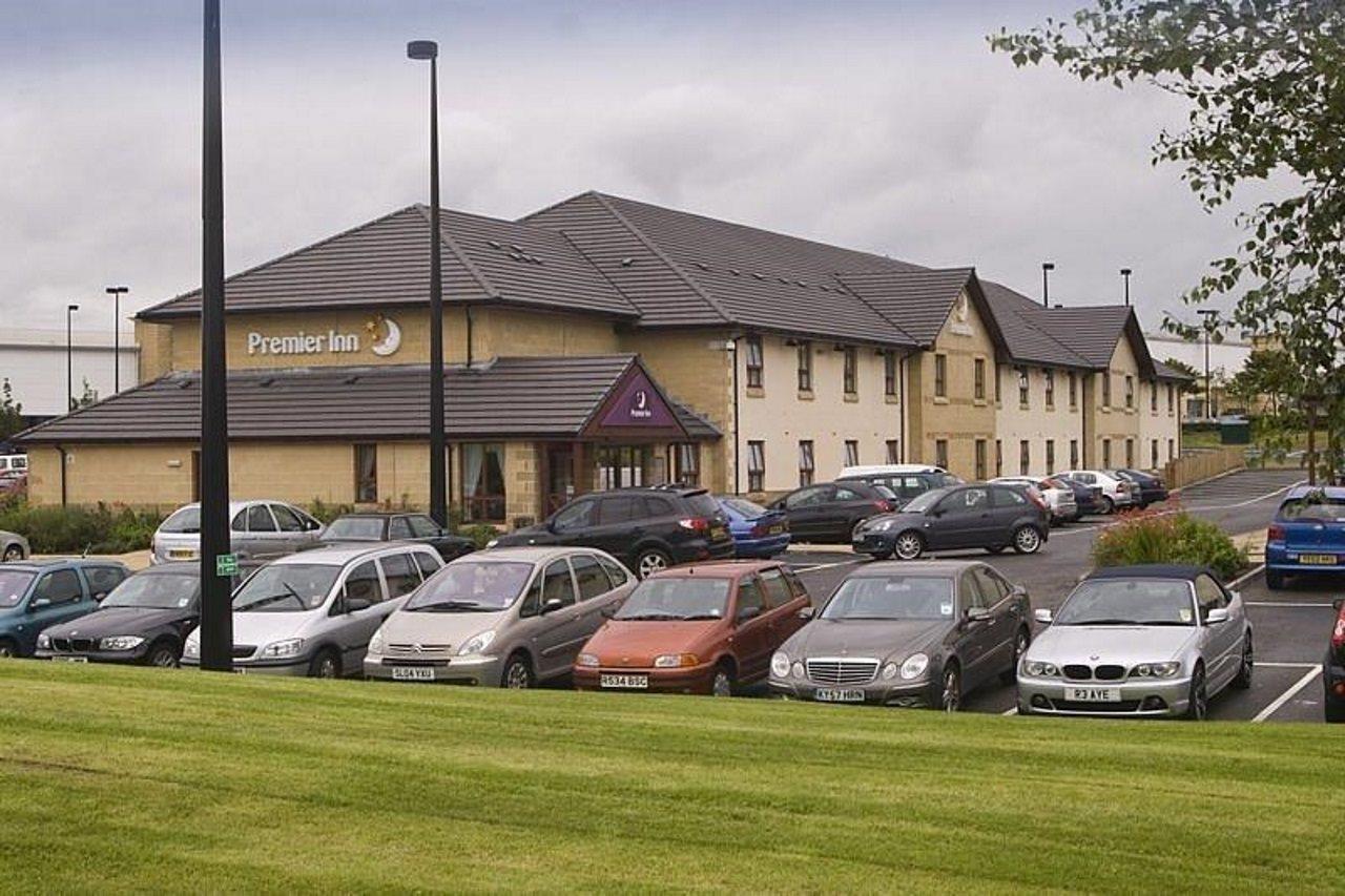 Premier Inn Ντανφέρμλιν Εξωτερικό φωτογραφία